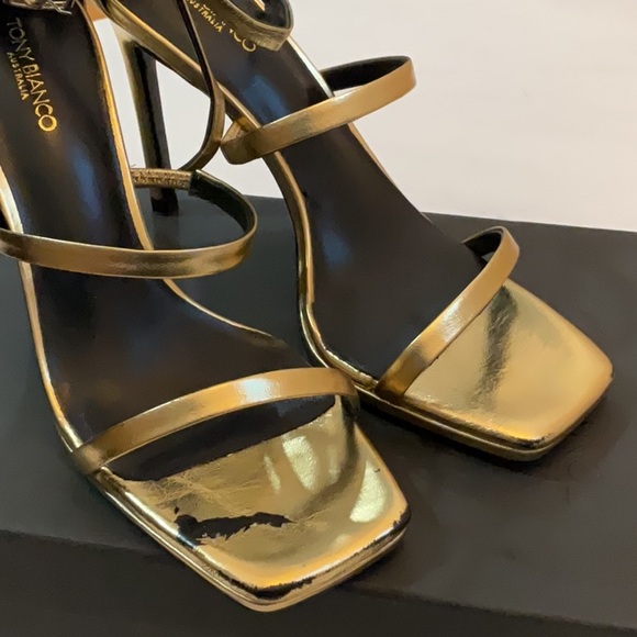 Tony Bianco Forza Sandal Size: 6.5 - Picture 10 of 14